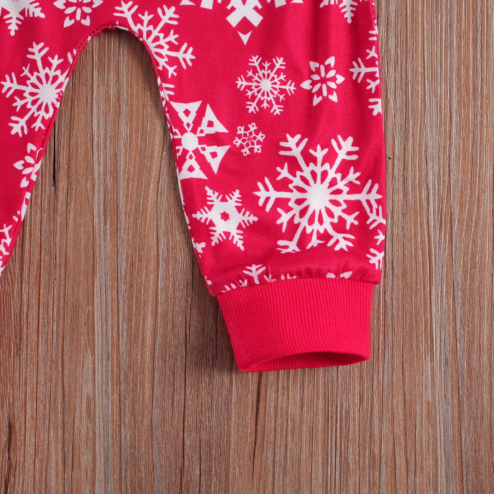 New 2020 Baby Girls 3Pcs Christmas Clothes Set Santa Baby Letter Print Romper Red Snowflake Long Pants Headband Outfit 0-18M
New 2020 Baby Girls 3Pcs Christmas Clothes Set Santa Baby Letter Print Romper Red Snowflake Long Pants Headband Outfit 0-18M