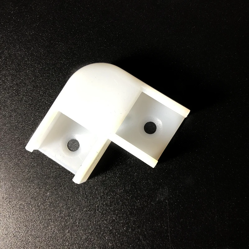 90 degree corner connector ,led aluminium profile link for 17.5mm wide ,7mm high profile
90 degree corner connector ,led aluminium profile link for 17.5mm wide ,7mm high profile