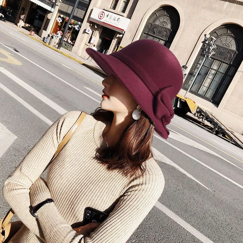 Spring Autumn Wool Boater Flat Top Hat For Women's Felt Wide Brim Fedora Hat Jazz Cap Classic Bowler Gambler Top Hat
Spring Autumn Wool Boater Flat Top Hat For Women's Felt Wide Brim Fedora Hat Jazz Cap Classic Bowler Gambler Top Hat