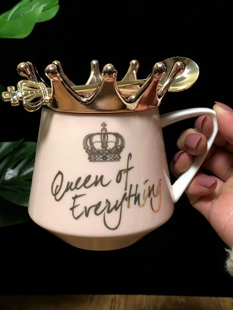 Nordic Wind Pink Crown Cup Ins Mug Spoon Coffee Mug Creative Ceramic Water Milk for Breakfast Cups and Mugs Girl Gift Cute
Nordic Wind Pink Crown Cup Ins Mug Spoon Coffee Mug Creative Ceramic Water Milk for Breakfast Cups and Mugs Girl Gift Cute