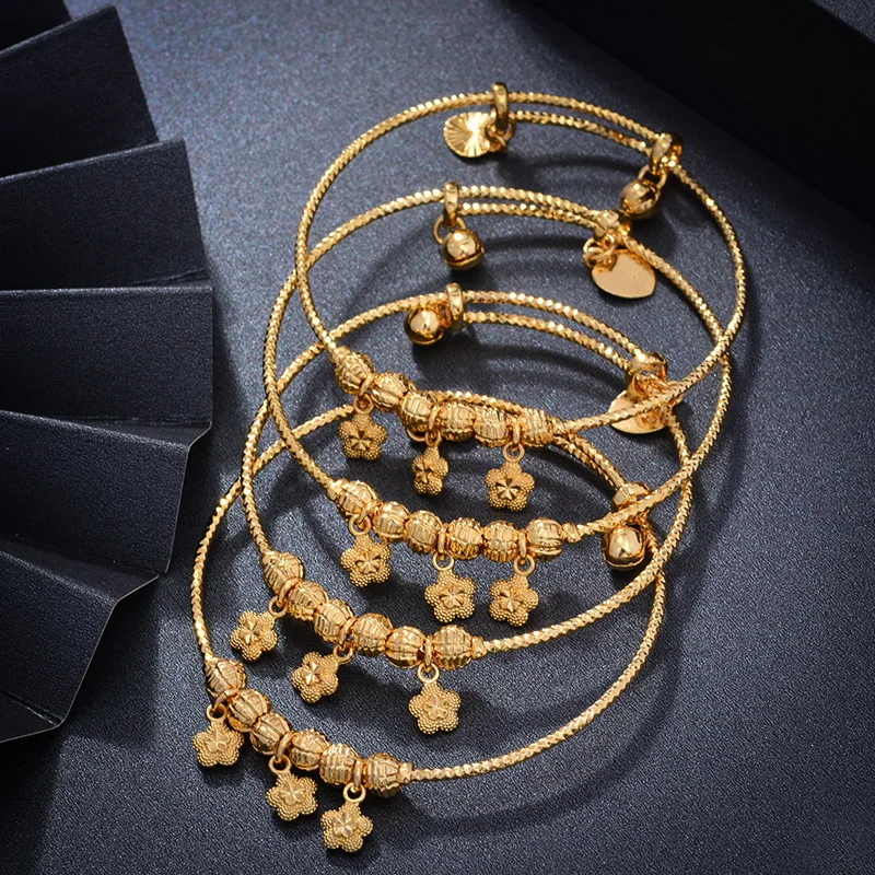 4Pcs Classic Flower Women Bangles For Girls Boys Gold Gold Color Copper Bracelet Cuff Trendy Tassel Beads Jewelry Gifts
4Pcs Classic Flower Women Bangles For Girls Boys Gold Gold Color Copper Bracelet Cuff Trendy Tassel Beads Jewelry Gifts