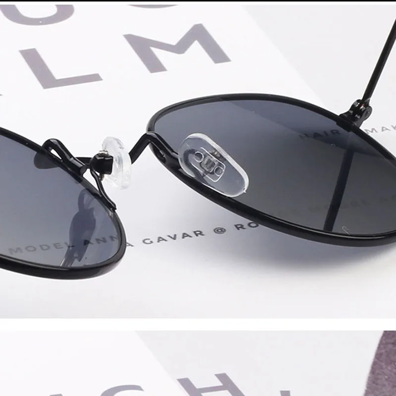 RMM 2020 Classic Small Frame Round Sunglasses Women/Men Brand Designer Alloy Mirror Sun Glasses Vintage eyeglass free shiping 
RMM 2020 Classic Small Frame Round Sunglasses Women/Men Brand Designer Alloy Mirror Sun Glasses Vintage eyeglass free shiping