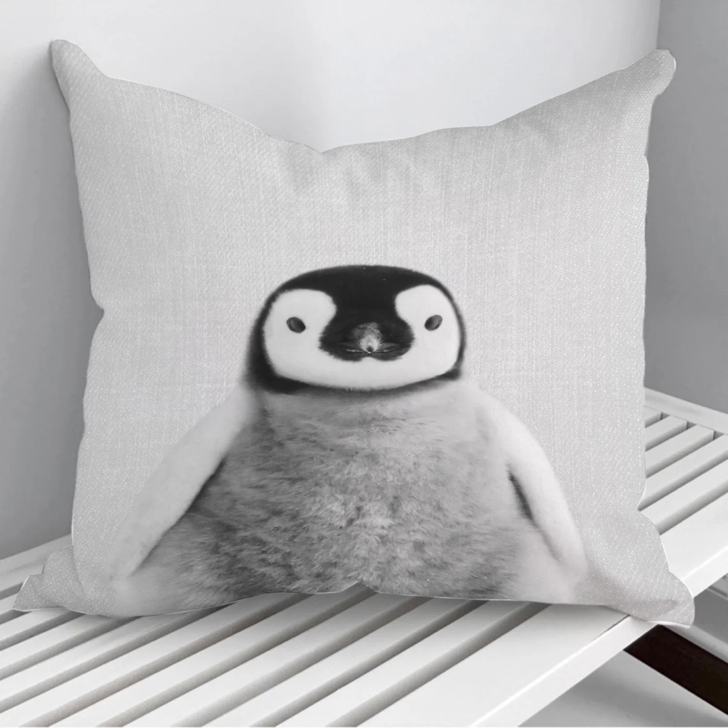 

Baby Penguin BW Throw Pillows Cushion Cover On Sofa Home Decor 45*45cm 40*40cm Gift Pillowcase Cojines Dropshipping