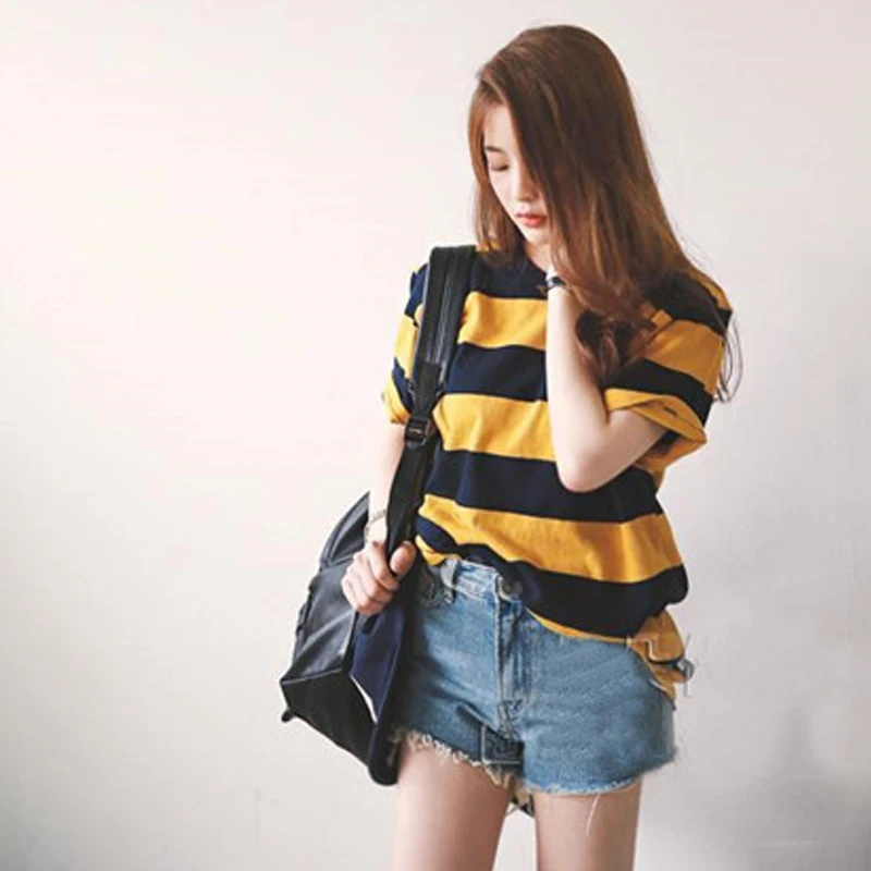 Korean Striped Short-Sleeved T-Shirt Women's Loose Spring And Summer Ladies Bottoming Shirt Loose And Thin Top 
Korean Striped Short-Sleeved T-Shirt Women's Loose Spring And Summer Ladies Bottoming Shirt Loose And Thin Top