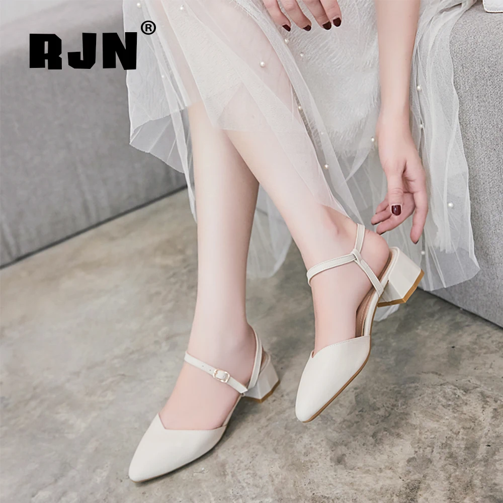 RJN Square Heel Mid Concise Women Shoes Sandals Summer Comfortable Dressing New Office Lady Pointed Toe Slingback 2021 RL44
RJN Square Heel Mid Concise Women Shoes Sandals Summer Comfortable Dressing New Office Lady Pointed Toe Slingback 2021 RL44
