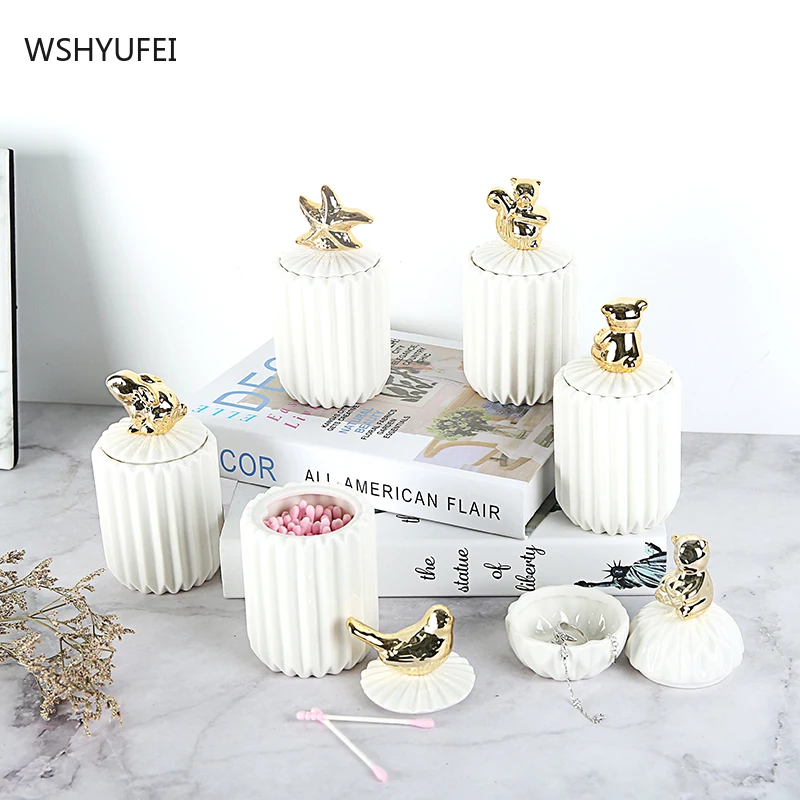 Nordic soft gold ceramic cotton swab jar jewelry box candy box exquisite rabbit bear squirrel cotton swab box ring box
Nordic soft gold ceramic cotton swab jar jewelry box candy box exquisite rabbit bear squirrel cotton swab box ring box