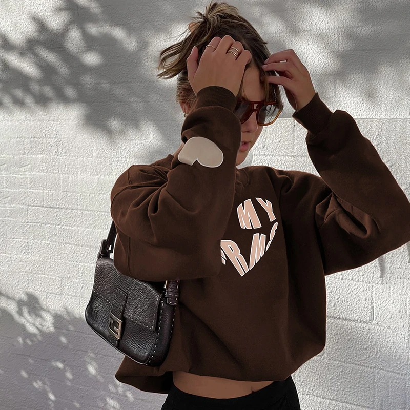 Streetwear Heart Print Y2K Sweatshirts Women Casual Joggers Brown Cloth Loose Cotton Retro Harajuku Shirts Autumn Cuteandpsycho
Streetwear Heart Print Y2K Sweatshirts Women Casual Joggers Brown Cloth Loose Cotton Retro Harajuku Shirts Autumn Cuteandpsycho