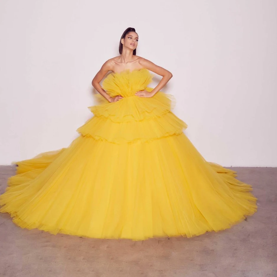

Dreamlike Gold Puffy Tulle Ball Gowns For Women To Formal Party Ruffles Lush Tutu Long Prom Gowns Off The Shoulder Vestido