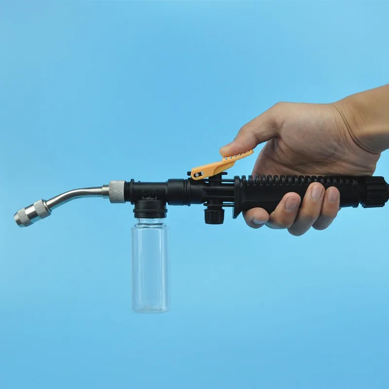 Водяной пистолет для автомойки, пенораспылитель с самовсасывающим эффектом, разрезной многофункциональный бытовой прибор для полива и чис... 
Водяной пистолет для автомойки, пенораспылитель с самовсасывающим эффектом, разрезной многофункциональный бытовой прибор для полива и чис...