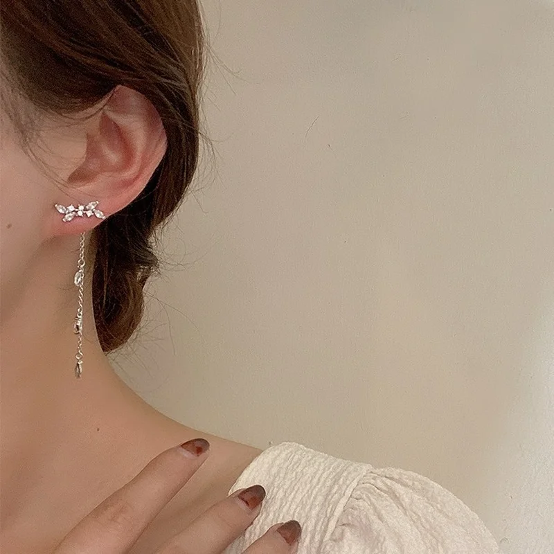 Contracted Elegant Long Tassel Dangle Earrings for Women Girls Simple Crystal French Style Earrings 2021 New Jewelry
Contracted Elegant Long Tassel Dangle Earrings for Women Girls Simple Crystal French Style Earrings 2021 New Jewelry