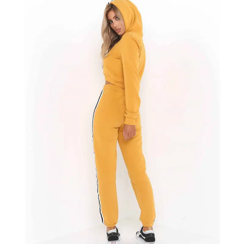 New 2021 2Pcs Women Ladies Tracksuit Crop Hoodies Sweatshirt Pants Sets Leisure Wear Casual Suit 
New 2021 2Pcs Women Ladies Tracksuit Crop Hoodies Sweatshirt Pants Sets Leisure Wear Casual Suit