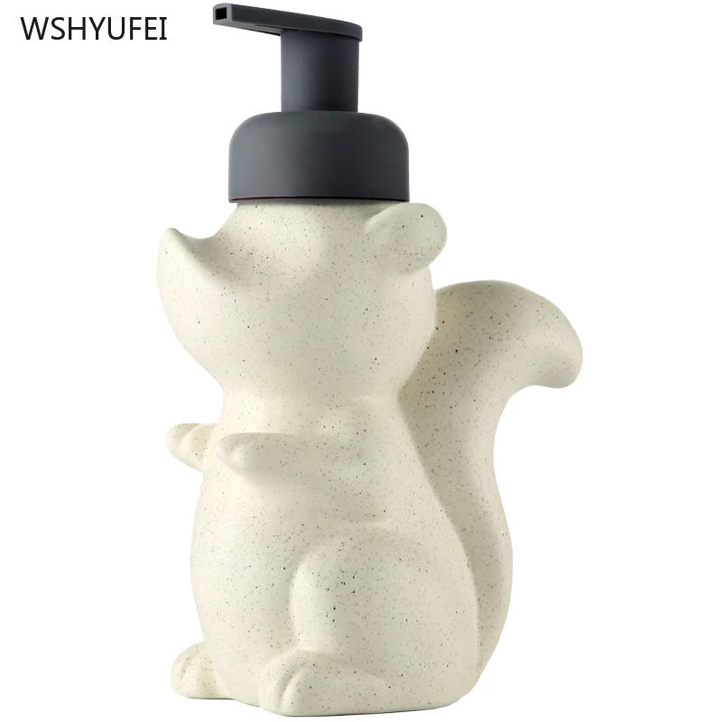 1pcs450ml / 500ml ceramic refillable bottle empty lotion shampoo cosmetic squeeze container lotion bottle household empty bottle
1pcs450ml / 500ml ceramic refillable bottle empty lotion shampoo cosmetic squeeze container lotion bottle household empty bottle