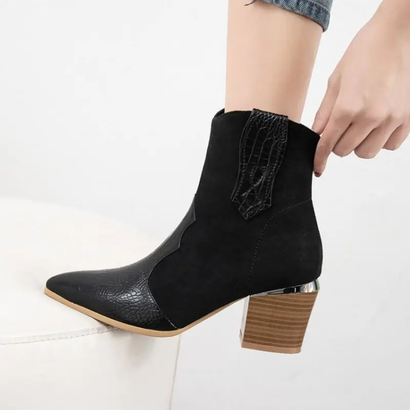 KemeKiss Ankle Boots For Women Fashion Pointed Toe Thick Heel Shoes Casual Zipper Solid Color Warm Winter Footwear Size 33-48
KemeKiss Ankle Boots For Women Fashion Pointed Toe Thick Heel Shoes Casual Zipper Solid Color Warm Winter Footwear Size 33-48