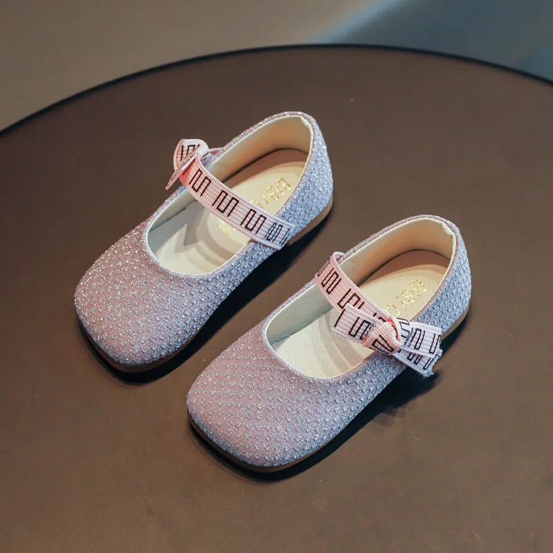 Child's New Leather Shoes for Girls 2021 Show Kids Shoes Children's Princess Sequins Shoes Infant Black Size 21-30
Child's New Leather Shoes for Girls 2021 Show Kids Shoes Children's Princess Sequins Shoes Infant Black Size 21-30