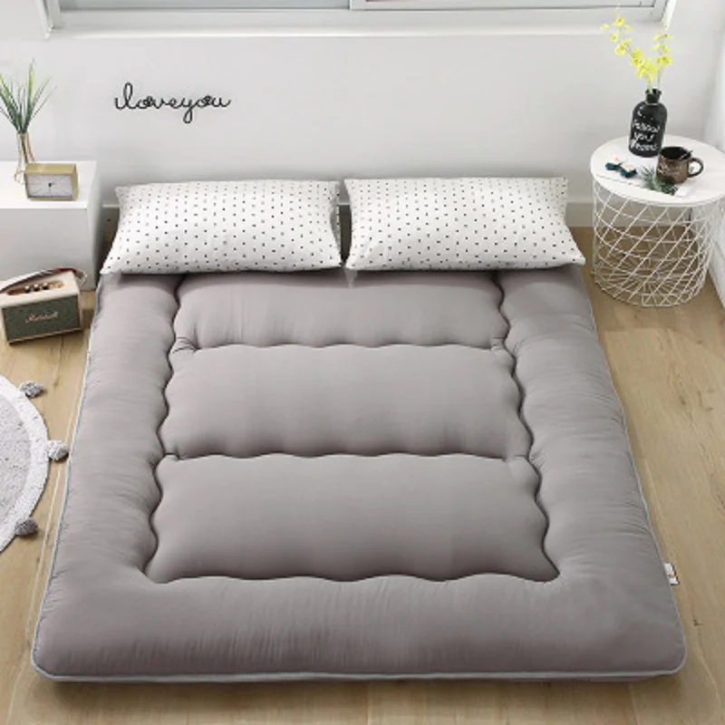 New Bedroom Tatami Mattress Foldable High-grade Comfortable Mattress Household Bedding Breathable Non-slip Soft Sleeping Pad
New Bedroom Tatami Mattress Foldable High-grade Comfortable Mattress Household Bedding Breathable Non-slip Soft Sleeping Pad