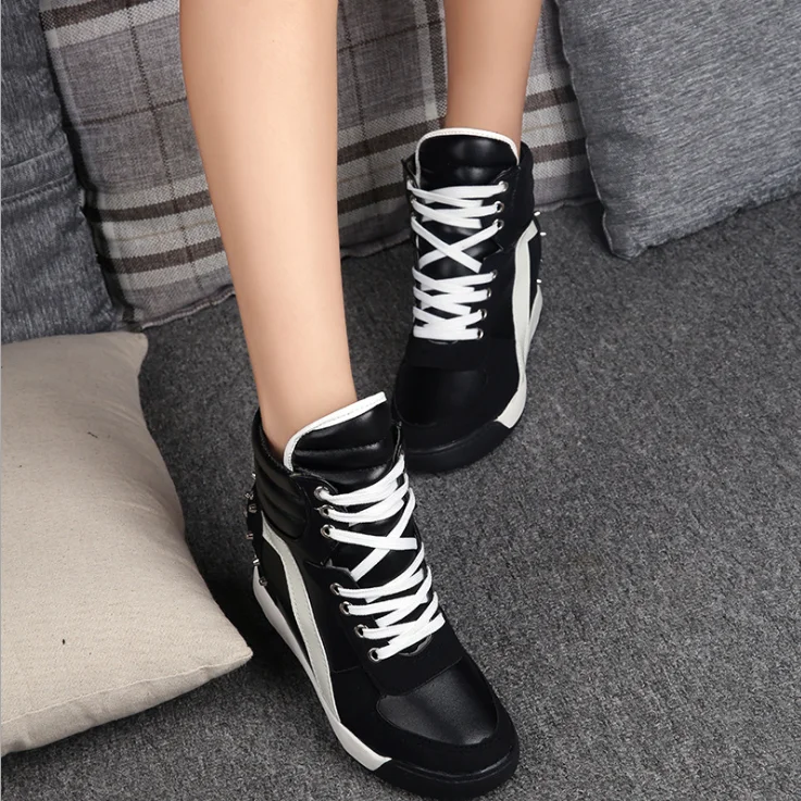 Women Chunky Sneakers 2021 Fashion Spring Breathable Comfort Running Casual Couple Sport Shoes White Inner Increase Casual Shoes
Women Chunky Sneakers 2021 Fashion Spring Breathable Comfort Running Casual Couple Sport Shoes White Inner Increase Casual Shoes