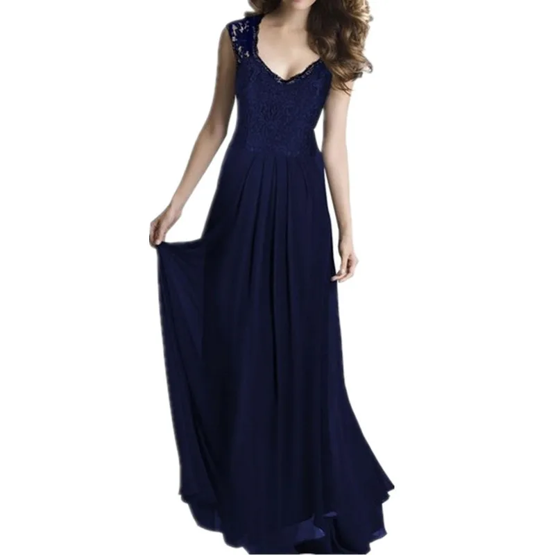 European And American Women's Summer Temperament Lace Stitching Pleated Halter Dress
European And American Women's Summer Temperament Lace Stitching Pleated Halter Dress