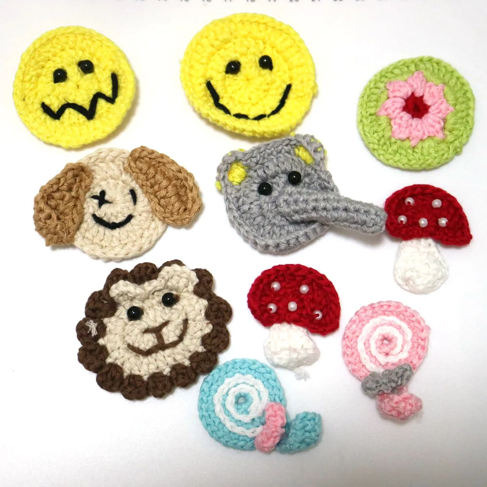2pc/lot DIY animals dog lion crocheted patches for clothes woven flowers appliques for hairpin cashmere sweater
2pc/lot DIY animals dog lion crocheted patches for clothes woven flowers appliques for hairpin cashmere sweater