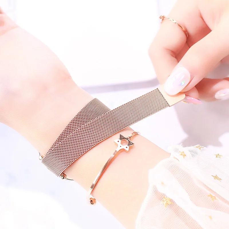 Sterrenhemel Vrouwen Horloge Roestvrij Staal Mesh Armband Horloges Voor Vrouwen Crystal Analoge Quartz Dress Horloges Relogio
Sterrenhemel Vrouwen Horloge Roestvrij Staal Mesh Armband Horloges Voor Vrouwen Crystal Analoge Quartz Dress Horloges Relogio