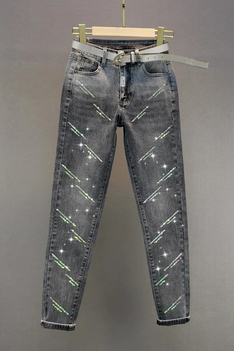 2021 New Spring Women's Smoke Gray Rhinestone Cotton Stretchy Jeans Ladies High Waist Tight Fitted Denim Pencil Pants
2021 New Spring Women's Smoke Gray Rhinestone Cotton Stretchy Jeans Ladies High Waist Tight Fitted Denim Pencil Pants
