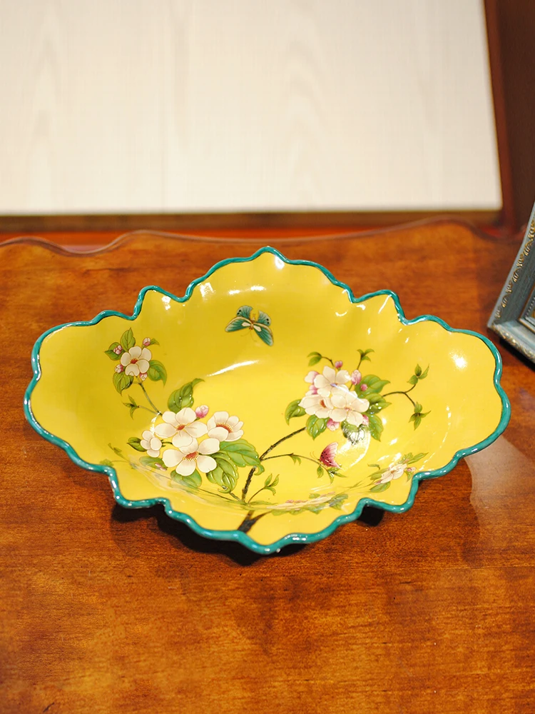 New Chinese Ceramic Fruit Plate Tray American Living Room Coffee Table Decoration Dining Table Home Large Dried Fruit Plate
New Chinese Ceramic Fruit Plate Tray American Living Room Coffee Table Decoration Dining Table Home Large Dried Fruit Plate