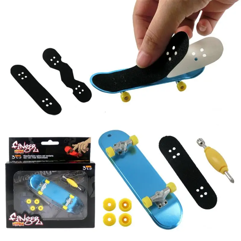 1 Set High Quality Cute Party Children's Mini Finger Board Fingerboard Alloy Skateboard Boarding Toy Gift
1 Set High Quality Cute Party Children's Mini Finger Board Fingerboard Alloy Skateboard Boarding Toy Gift