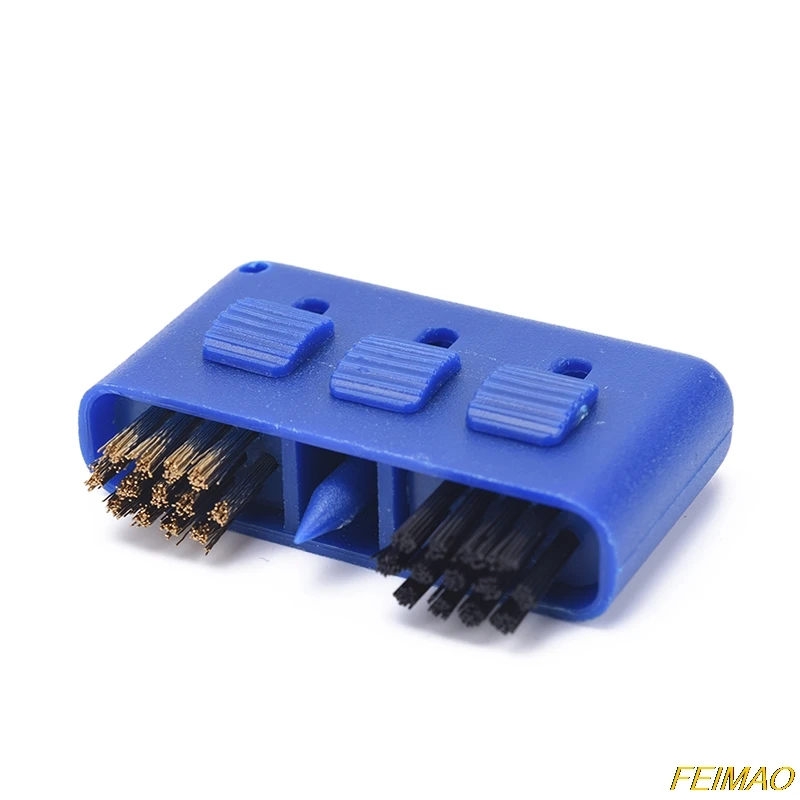 5.5Cmx3.2Cm 3-In-1 Golf Club Groove Putter Wedge Cleaning Brush Random Color
5.5Cmx3.2Cm 3-In-1 Golf Club Groove Putter Wedge Cleaning Brush Random Color