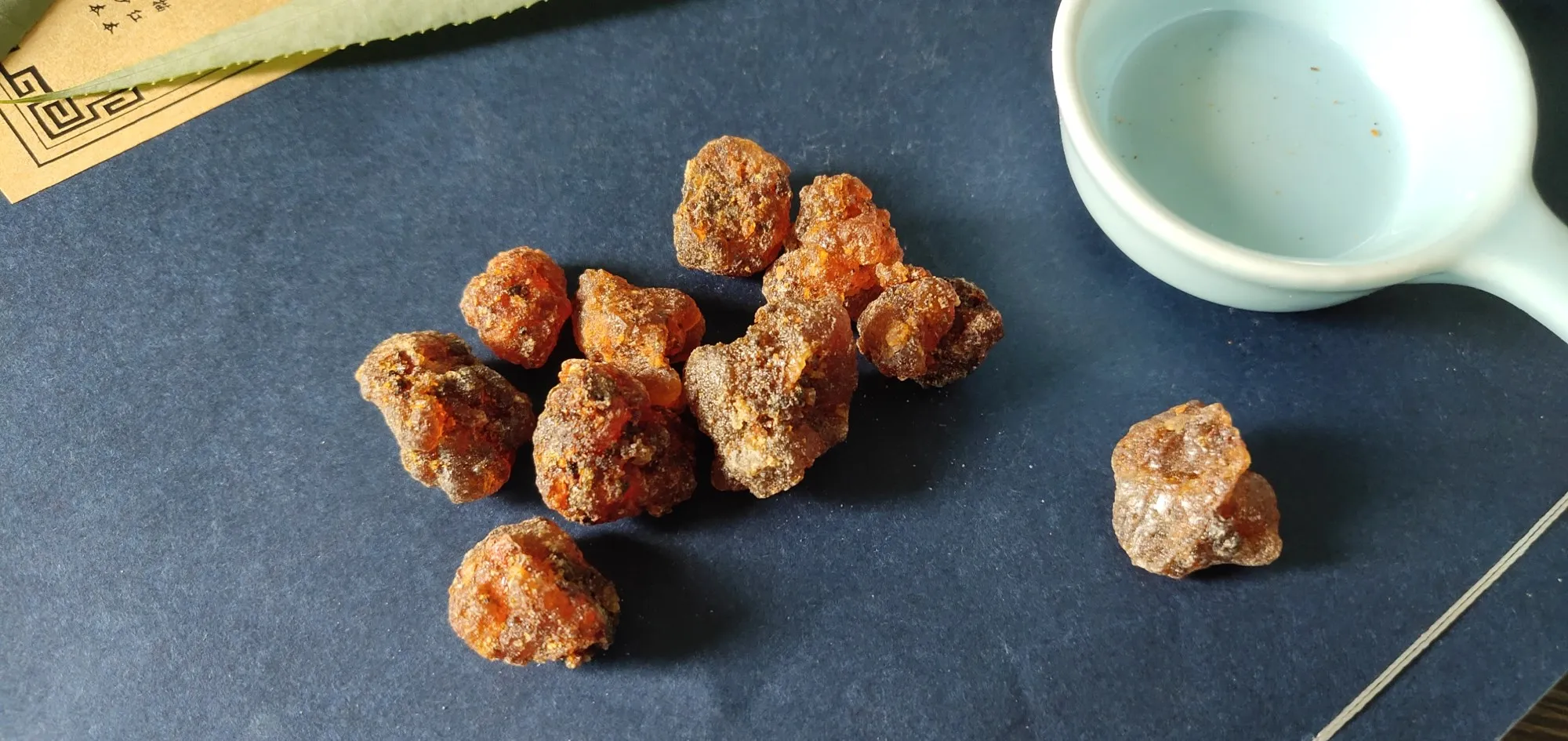 Sacred Commiphora Myrrh Gum Resin Pieces (Commiphora myrrha) from Ethiopia Incense for Wicca, Home Fragrance, Meditation Wild
Sacred Commiphora Myrrh Gum Resin Pieces (Commiphora myrrha) from Ethiopia Incense for Wicca, Home Fragrance, Meditation Wild