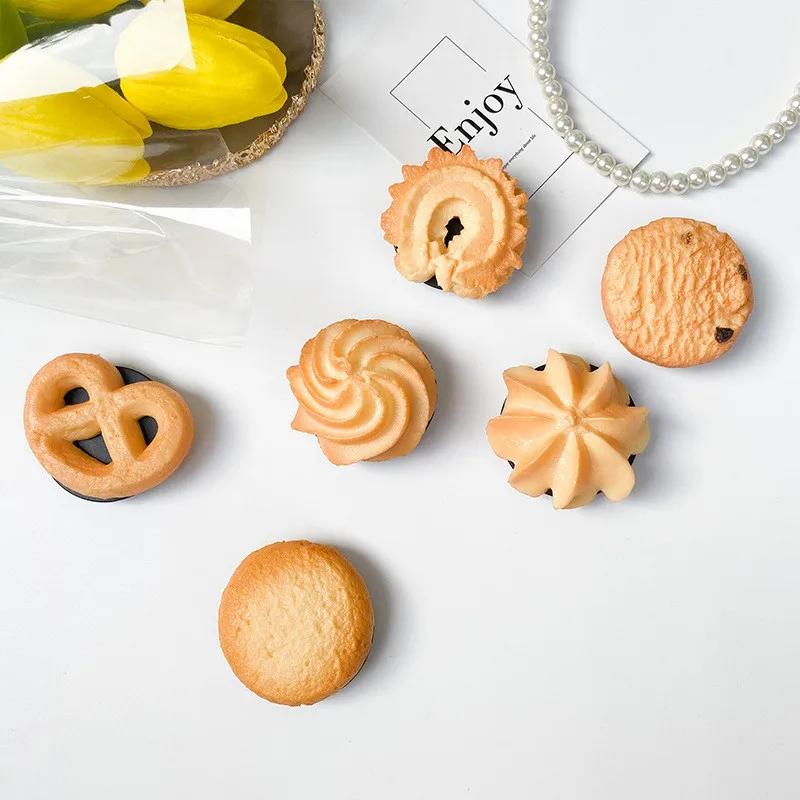 New Expanding Stand and Girp Phone Accessories Telescopic Airbag Mobile Phone Stand Lazy Desktop Phone Grip ins Wind Cookies
New Expanding Stand and Girp Phone Accessories Telescopic Airbag Mobile Phone Stand Lazy Desktop Phone Grip ins Wind Cookies