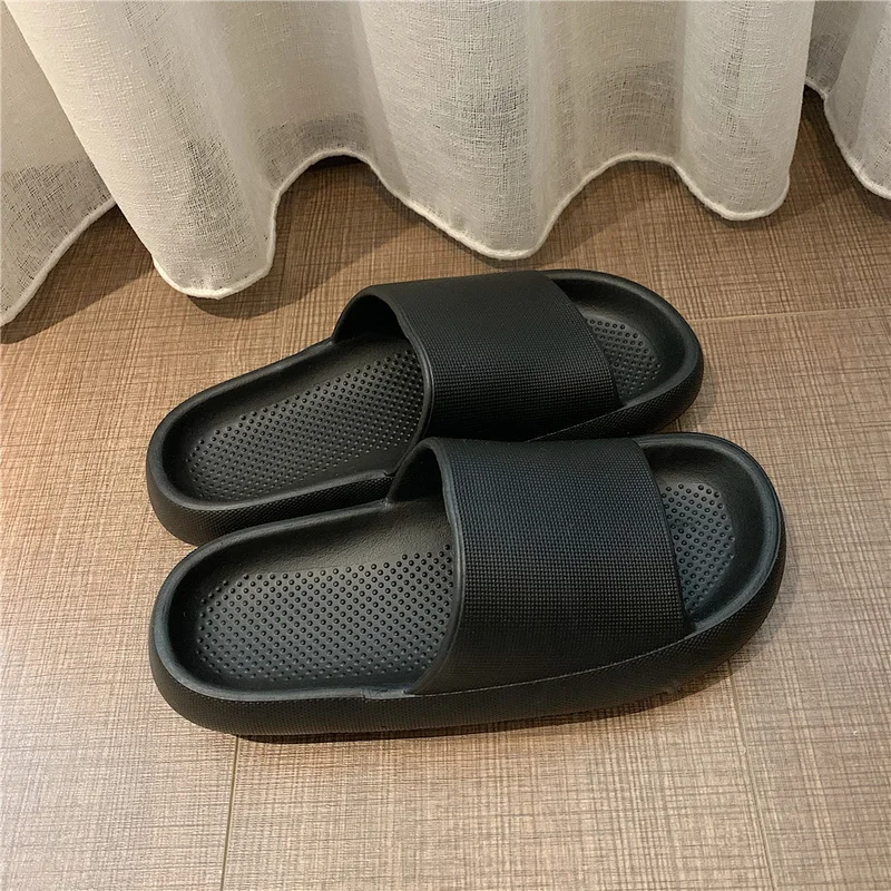 Slipper Female Summer Indoor Home with Non Slip Reinforced Bottom Web Celebrity INS Tide Bath Bath Flip-flop Male 
Slipper Female Summer Indoor Home with Non Slip Reinforced Bottom Web Celebrity INS Tide Bath Bath Flip-flop Male