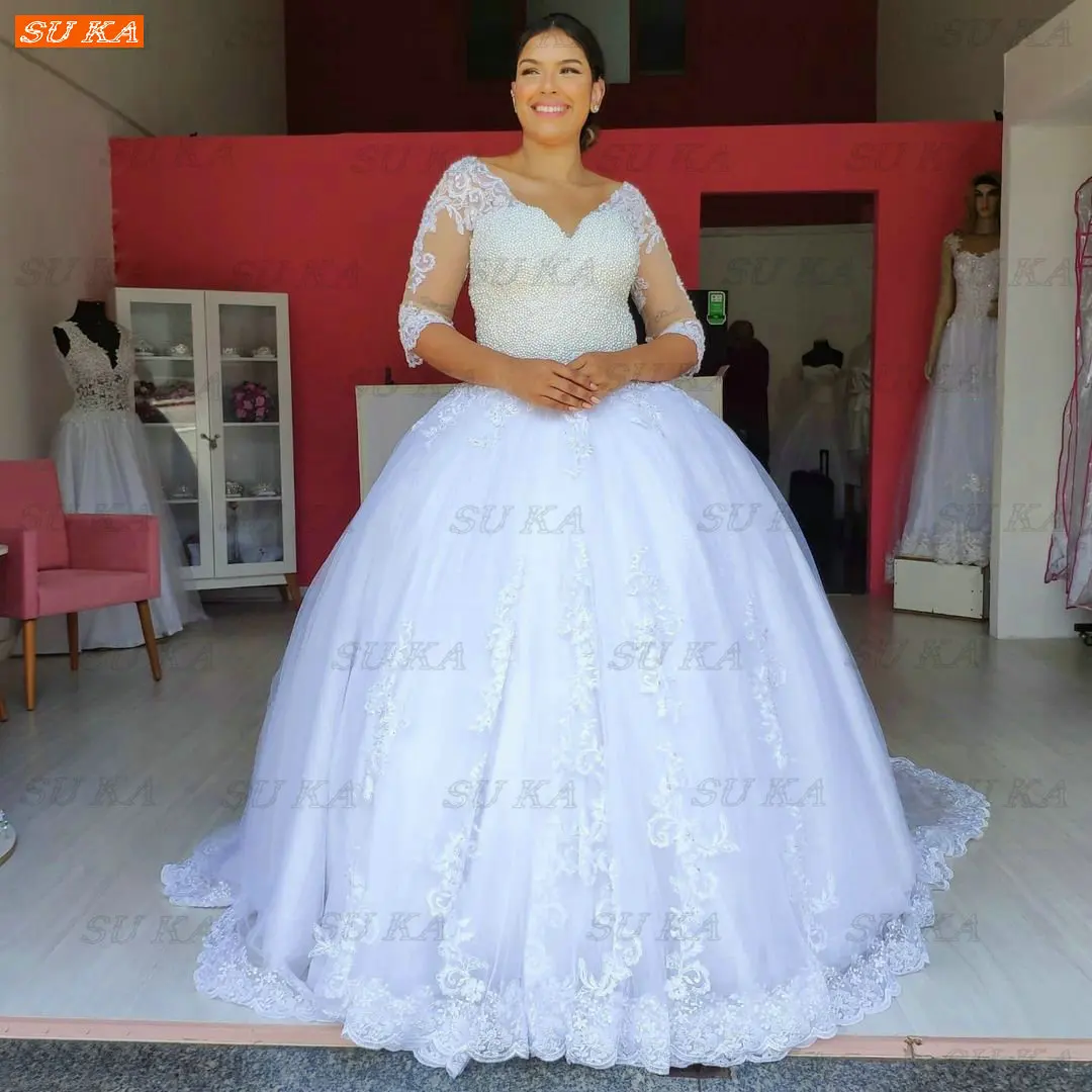 Luxury White Wedding Gown 2022 Robe De Mariée Princesse V Neck Beading 3/4 Sleeves Hochzeitskleid Custom Made Bridal Dresses New
Luxury White Wedding Gown 2022 Robe De Mariée Princesse V Neck Beading 3/4 Sleeves Hochzeitskleid Custom Made Bridal Dresses New