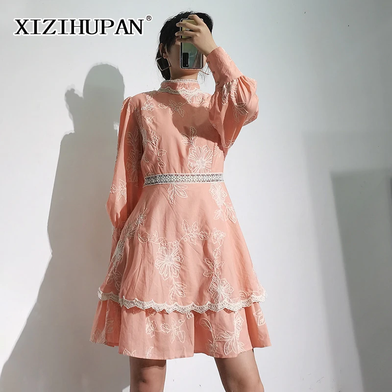 XIZIHUPAN Elegant Embroidery Hit Color Dress For Women Stand Collar Long Sleeve High Waist A Line Mini Dresses Female Summer New
XIZIHUPAN Elegant Embroidery Hit Color Dress For Women Stand Collar Long Sleeve High Waist A Line Mini Dresses Female Summer New