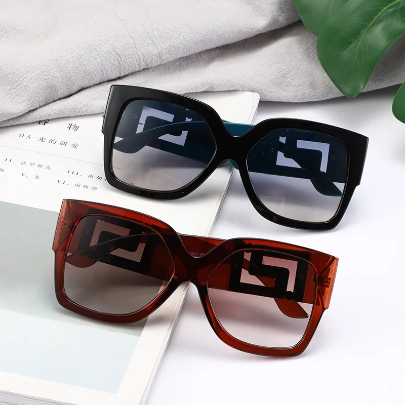 2021 New Fashion Graident Cat Eye Sun Glasses Female Men Shade Brand Square Sunglasses For Women Vintage Oversized
2021 New Fashion Graident Cat Eye Sun Glasses Female Men Shade Brand Square Sunglasses For Women Vintage Oversized