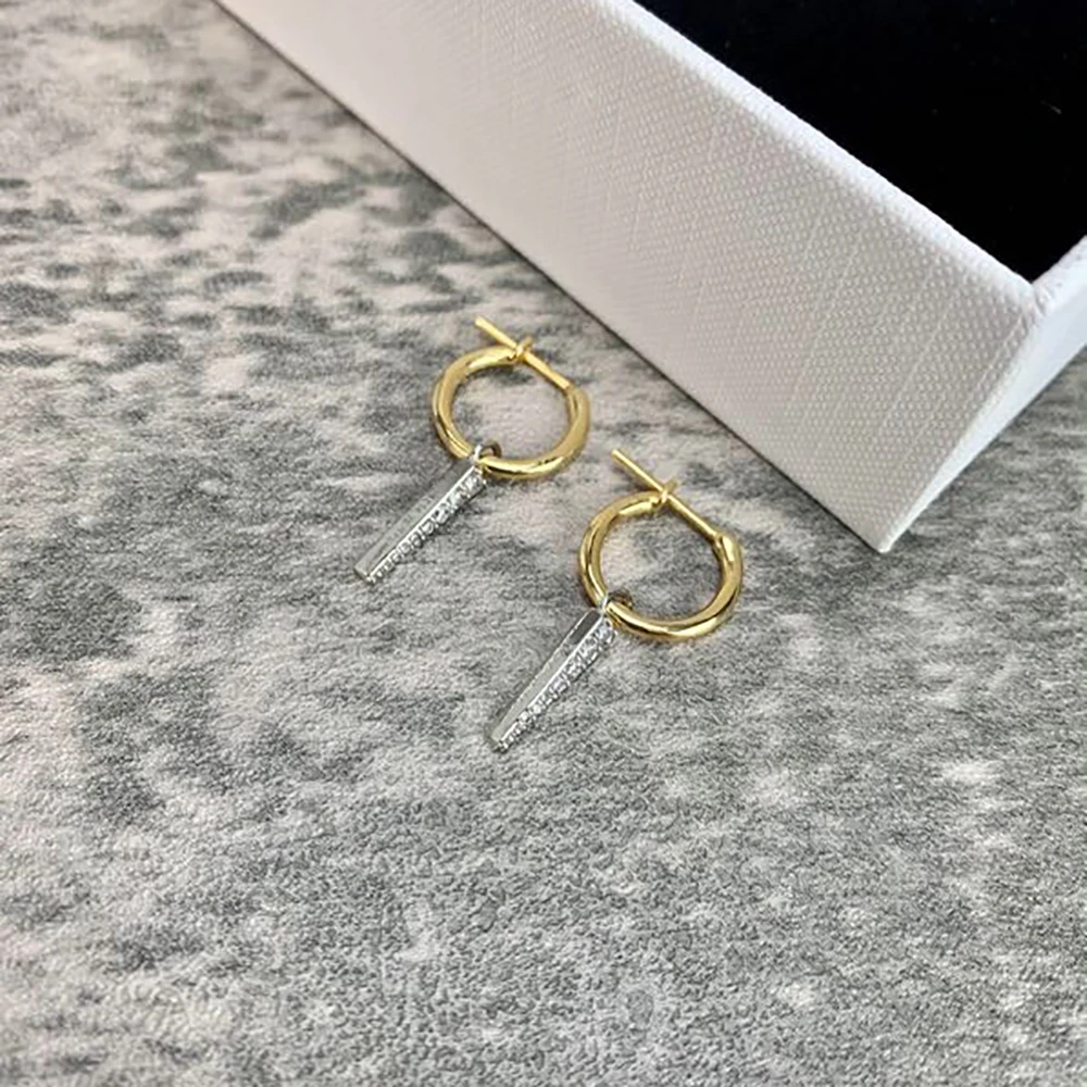 Hot Brand Vintage Unique Jewelery Woman Crystal Circle Earrings Hook Design Party High Quality Chain Drop Cross Studing Jewelry 
Hot Brand Vintage Unique Jewelery Woman Crystal Circle Earrings Hook Design Party High Quality Chain Drop Cross Studing Jewelry