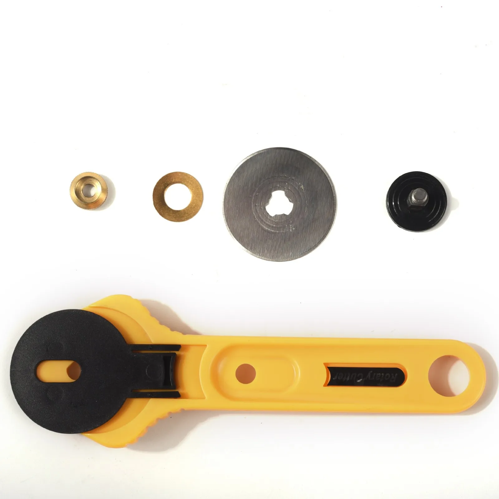 5pcs 45mm Blades Rotary Cutter For Patchwork Quilter Leather Cutter Plastic Non Slip Handle Adjustable Angle Home Office
5pcs 45mm Blades Rotary Cutter For Patchwork Quilter Leather Cutter Plastic Non Slip Handle Adjustable Angle Home Office