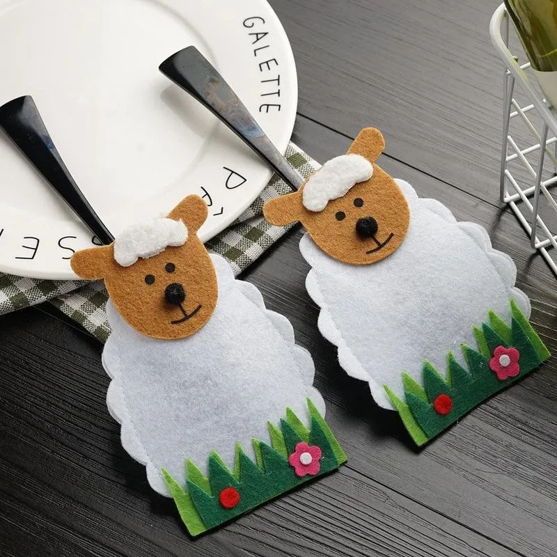 4pcs/set Sheep Flower Design Knife And Fork Bags Tableware Holder Cover Cartoon Cutlery Bags Easter Christmas Party Decoration
4pcs/set Sheep Flower Design Knife And Fork Bags Tableware Holder Cover Cartoon Cutlery Bags Easter Christmas Party Decoration