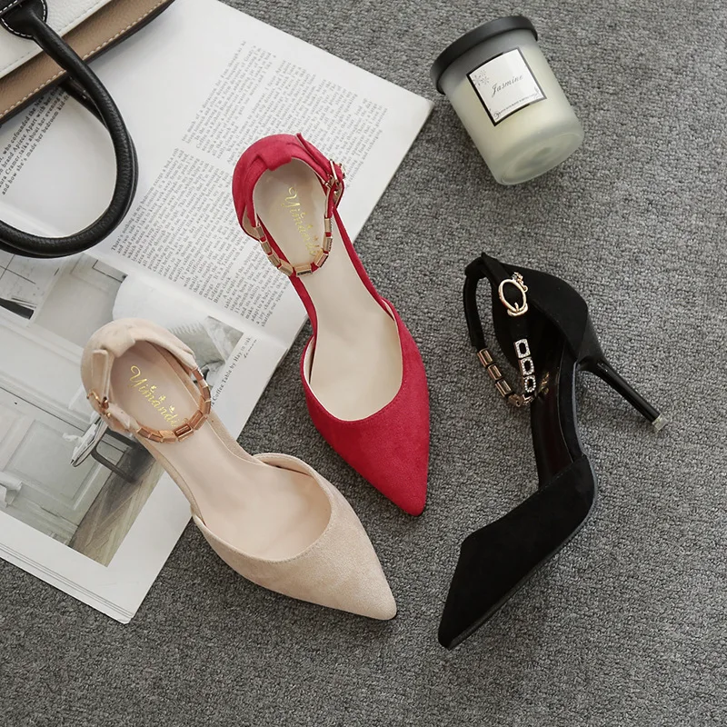 Women's shoes 2020 5CM /6.5CM/8.5CM High-heeled women's stiletto with buckle and pointed women's shoes in large size
Women's shoes 2020 5CM /6.5CM/8.5CM High-heeled women's stiletto with buckle and pointed women's shoes in large size