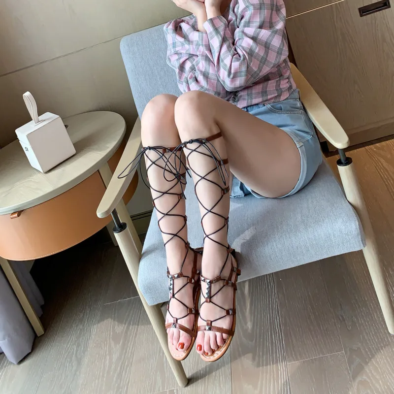 The New Listing Gladiator Sandals Women 2021 Summer Cross-tied Back Zipper Flat Heels Sandals Female Fashion Casual Women Shoes
The New Listing Gladiator Sandals Women 2021 Summer Cross-tied Back Zipper Flat Heels Sandals Female Fashion Casual Women Shoes