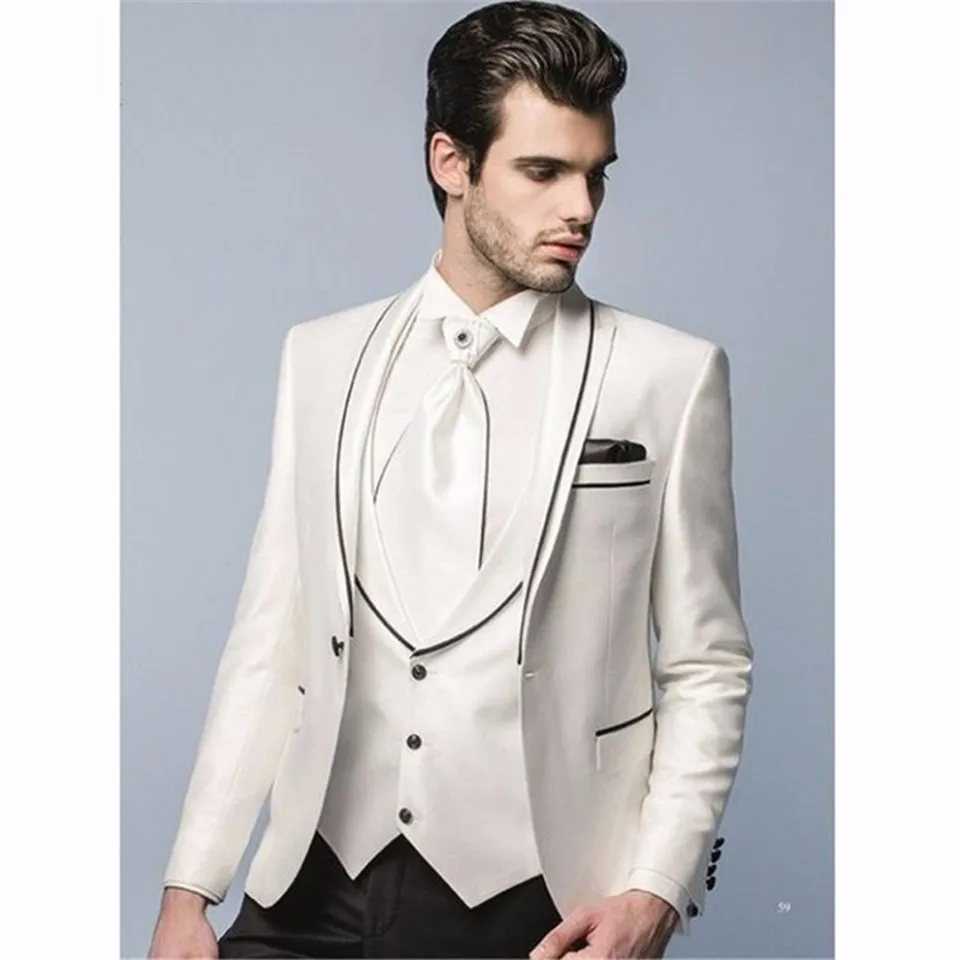 New Classic Men’s Suit Smolking Noivo Terno Slim Fit Easculino Evening Suits For Men Ivory And Black Dinner Party Prom Groom
New Classic Men’s Suit Smolking Noivo Terno Slim Fit Easculino Evening Suits For Men Ivory And Black Dinner Party Prom Groom