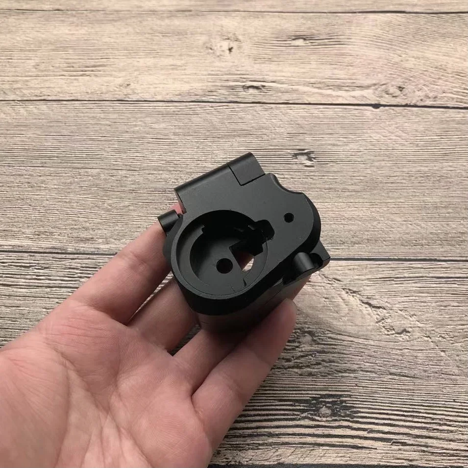 Tactical AR Black Folding Stock Adapter Fit M16 M4 SR25 Series GBB(AEG) For Airsoft Paintball Shooting Hunting Accessories
Tactical AR Black Folding Stock Adapter Fit M16 M4 SR25 Series GBB(AEG) For Airsoft Paintball Shooting Hunting Accessories