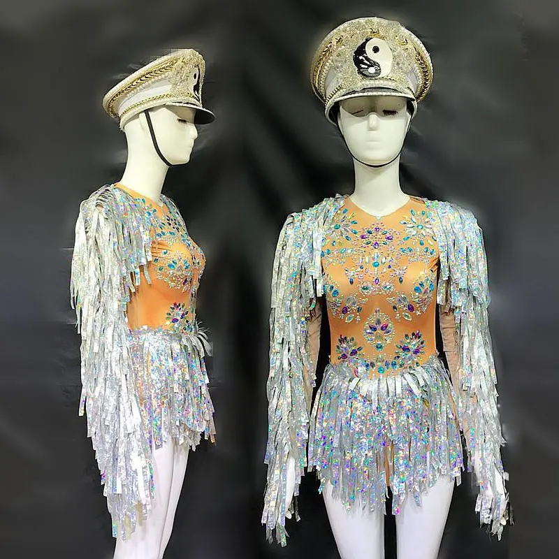 holographic tassel Stage costume set Multicolor crystal Nude Bodysuit Women Nightclub Bar Party Outfit Performance Dance Costume
holographic tassel Stage costume set Multicolor crystal Nude Bodysuit Women Nightclub Bar Party Outfit Performance Dance Costume