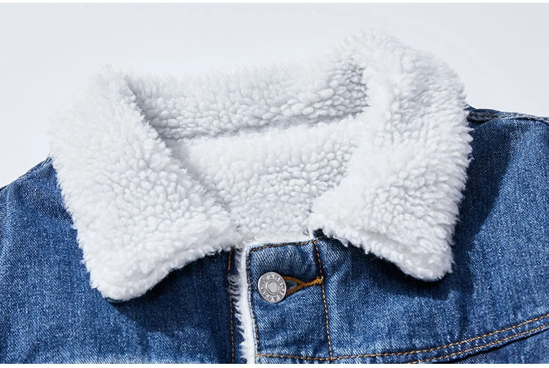 Winter Warm and thick Fleece Men's fashion single breasted denim jacket 2020 men coats
Winter Warm and thick Fleece Men's fashion single breasted denim jacket 2020 men coats