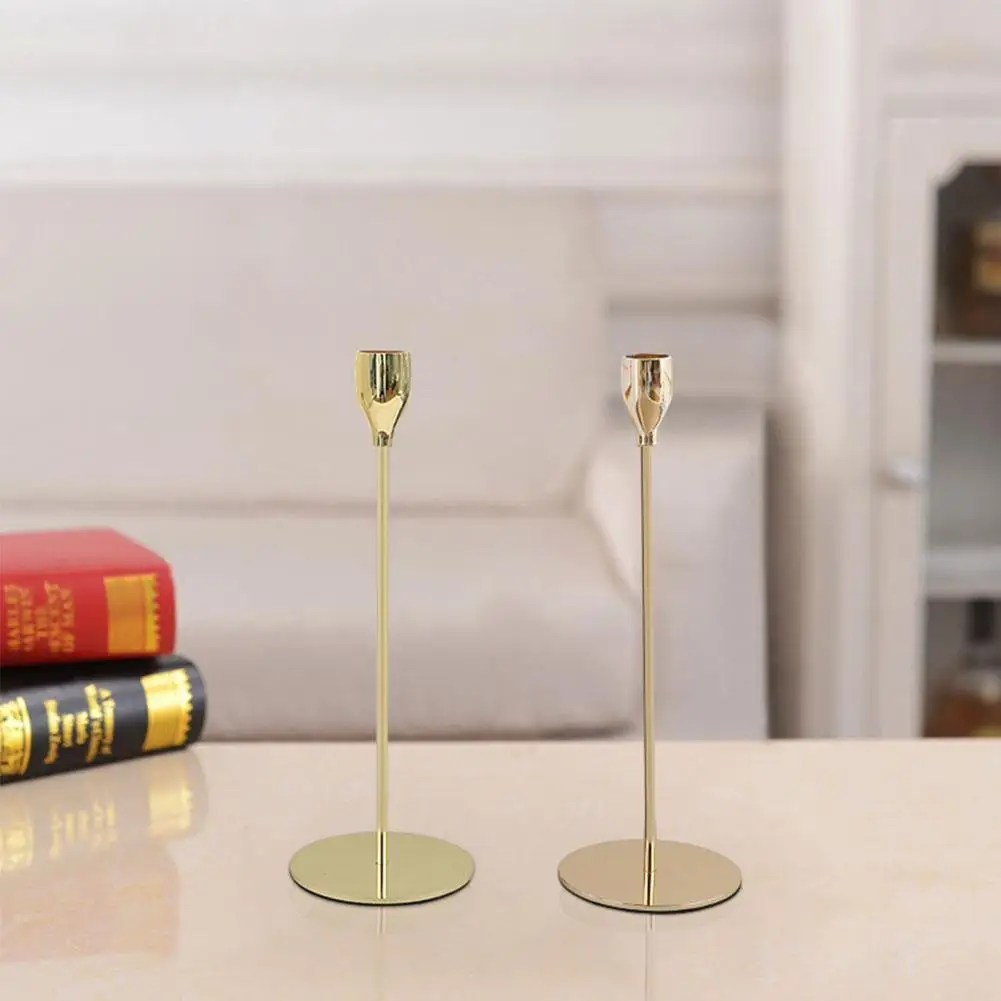 European Metal Candle Holder Simple Golden Wedding Bar Room Living Decoration Party Decoration Decoration Home Q8K0
European Metal Candle Holder Simple Golden Wedding Bar Room Living Decoration Party Decoration Decoration Home Q8K0