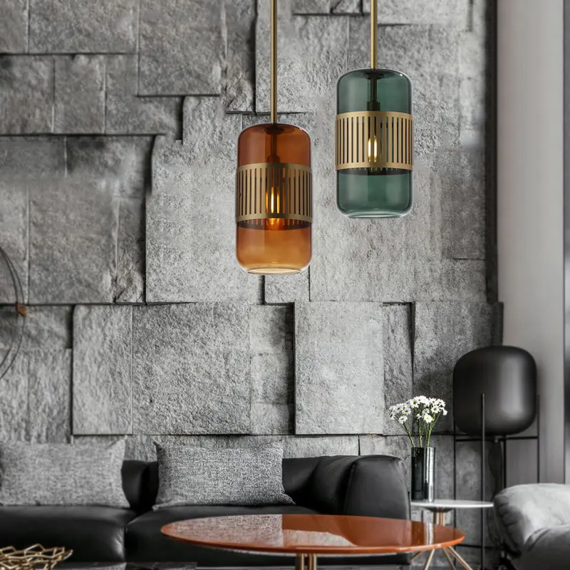 head of a bed is contracted copper bar full of individual character dining-room single-head glass lamps and lanterns
head of a bed is contracted copper bar full of individual character dining-room single-head glass lamps and lanterns
