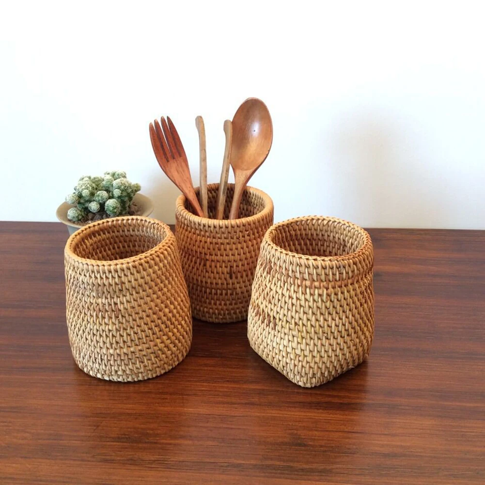 3 Types Rattan Pen Holder Handwoven Pencil Makeup Brush Organizer Multi-Purpose for Home Office Desk Pen Holder Organizer Tools
3 Types Rattan Pen Holder Handwoven Pencil Makeup Brush Organizer Multi-Purpose for Home Office Desk Pen Holder Organizer Tools