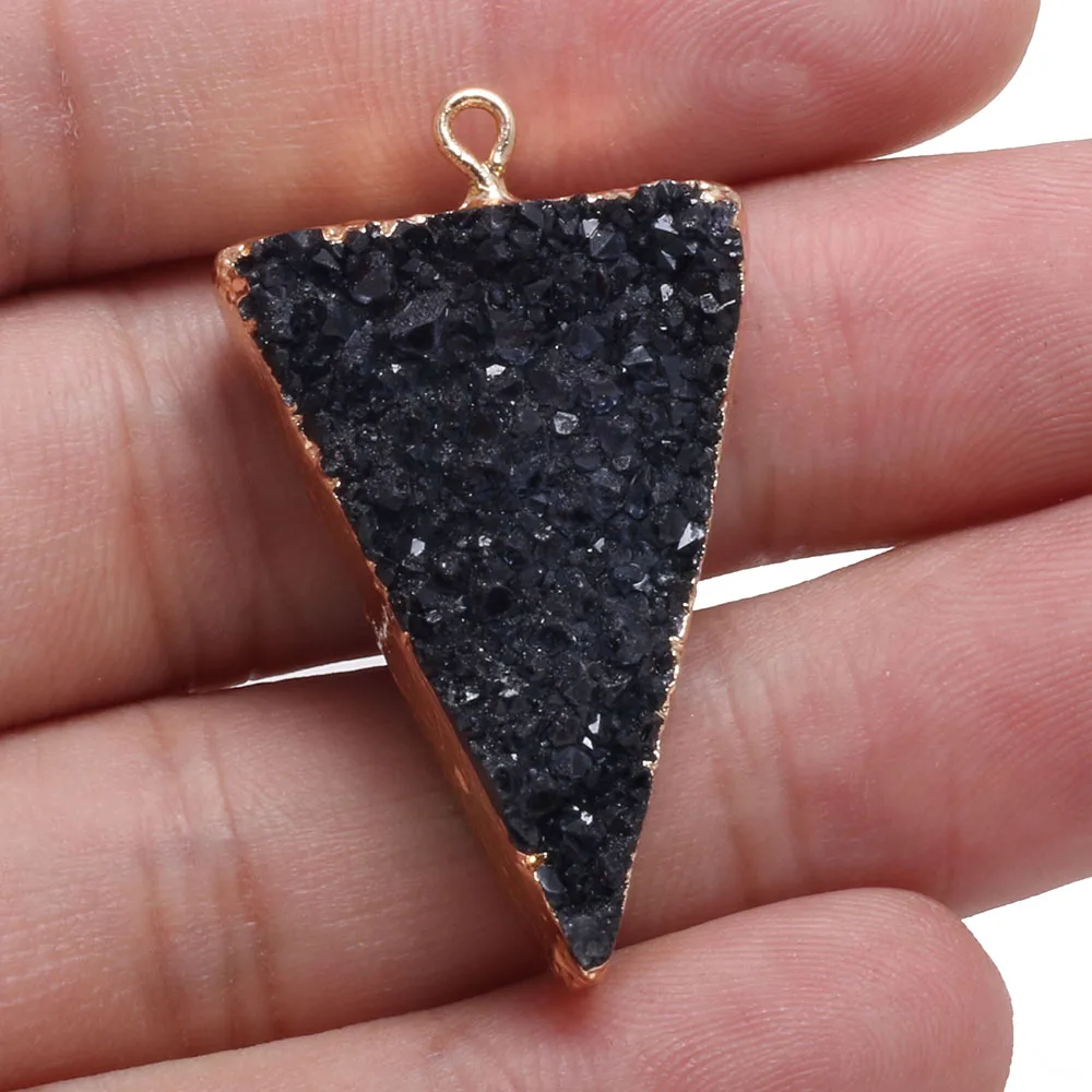 Natural Stone Black Crystal Cluster Pendants Triangle Shape Exquisite Charm For jewelry making DIY necklace Earring accessories
Natural Stone Black Crystal Cluster Pendants Triangle Shape Exquisite Charm For jewelry making DIY necklace Earring accessories