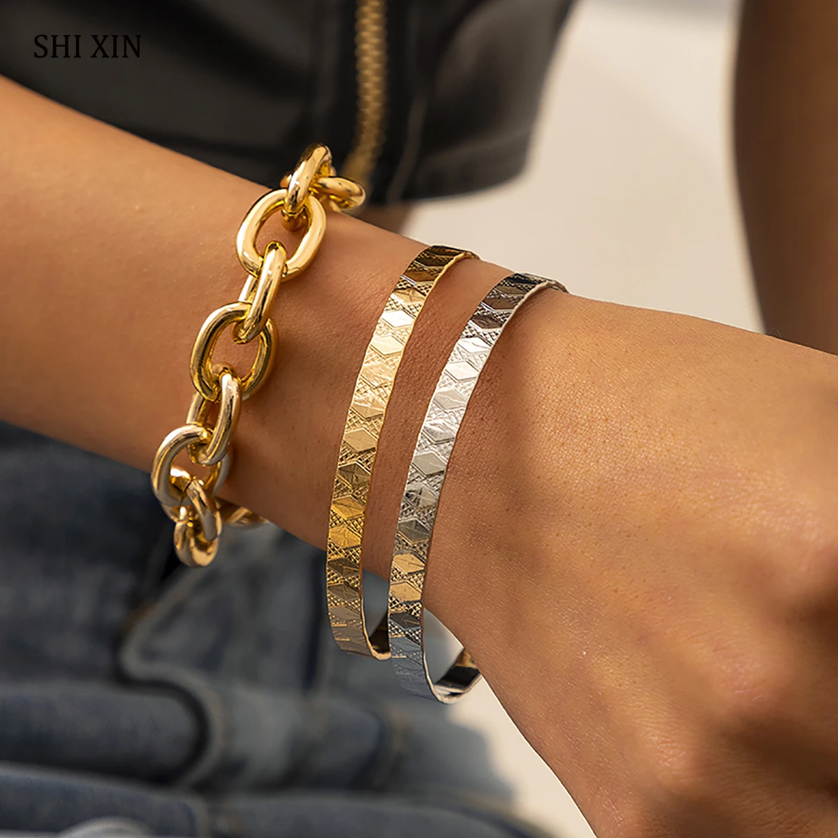 SHIXIN 3Pcs Bohemian Thick Chains Bangle Bracelet for Women/Girl Gold/Silver Color Bracelet Set 2021 Fashion Hand Chains Jewelry
SHIXIN 3Pcs Bohemian Thick Chains Bangle Bracelet for Women/Girl Gold/Silver Color Bracelet Set 2021 Fashion Hand Chains Jewelry