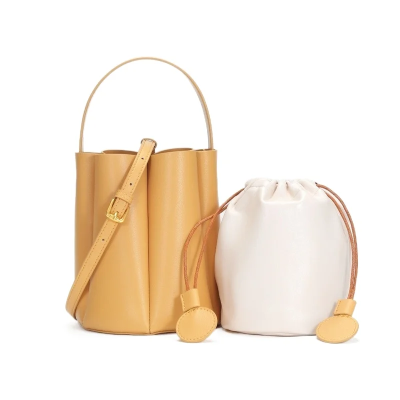 Bag girl 2021 new fashion trend sloping bucket bag one-shoulder handbag women's bag purses and handbags luxury designer handbag
Bag girl 2021 new fashion trend sloping bucket bag one-shoulder handbag women's bag purses and handbags luxury designer handbag