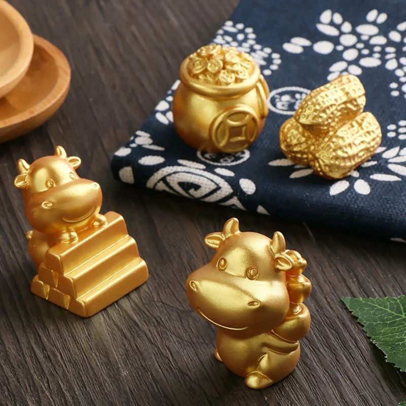 Miniature Taurus Cow Figurines Mini Landscape Animal Model Mini Cow Little Statue Bonsai DIY Home Decoration
Miniature Taurus Cow Figurines Mini Landscape Animal Model Mini Cow Little Statue Bonsai DIY Home Decoration