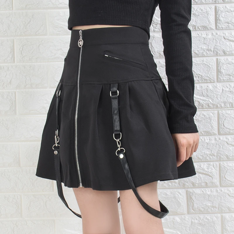 Gothic Women Skirts Black Pleated Skirt Lace Up Zipper Vintage Y2K Saias Mulher Goth Skort Falda Plisada Punk Mini Hippie 2021
Gothic Women Skirts Black Pleated Skirt Lace Up Zipper Vintage Y2K Saias Mulher Goth Skort Falda Plisada Punk Mini Hippie 2021